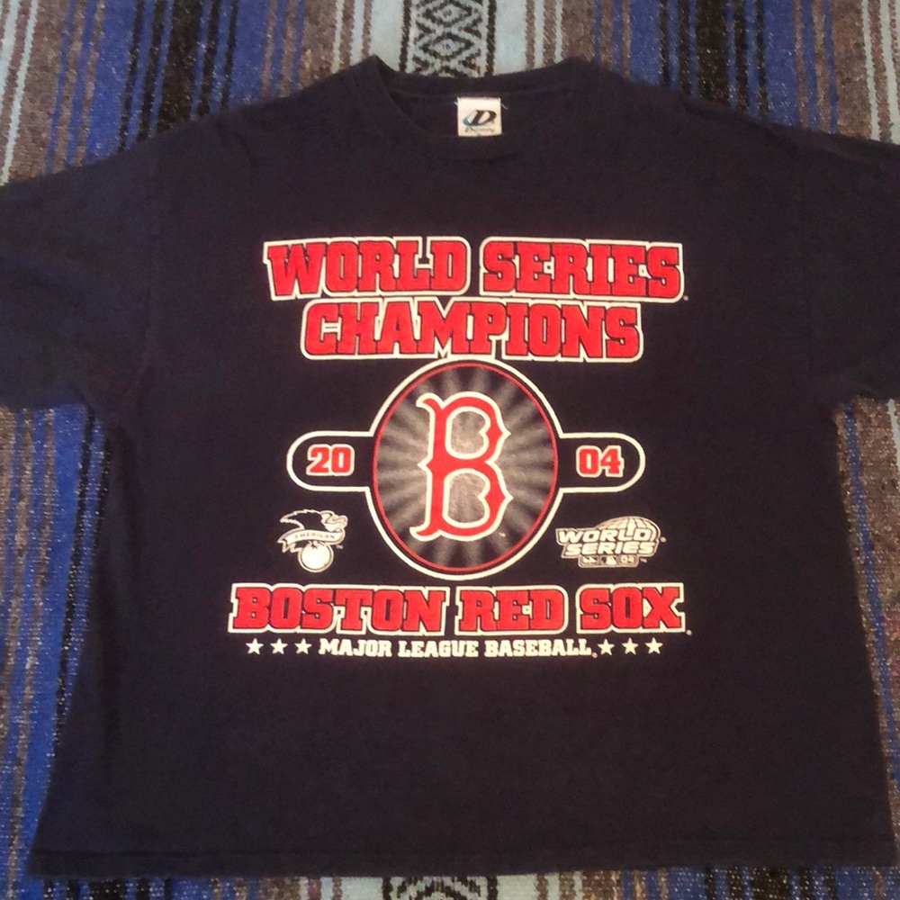 Vintage Y2K Boston Red Sox World Series Champions Tee Shirt